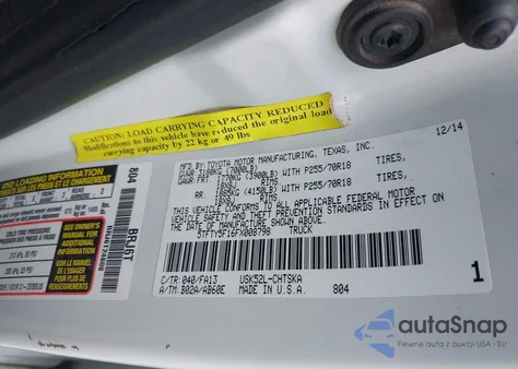 2015 Toyota Tundra Sr 5.7L V8 z USA, uszkodzony, nr VIN 5TFTY5F16FX008798